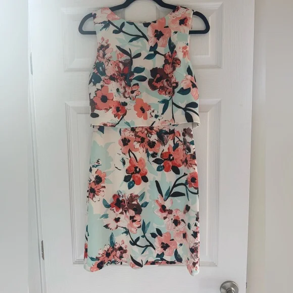 Ivanka Trump Floral Tiered Dress - Picture 1 of 3